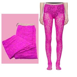 ❌SOLD❌NWT Authentic Gucci Hot Pink Floral Lace Tights Size M